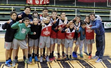 Ciudad de Saladillo campe&oacute;n de la Liga de Chivilcoy en Sub13