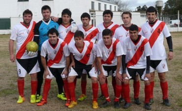 Deportivo Alvear y Jóvenes Alvearenses son los finalistas del Interciudades