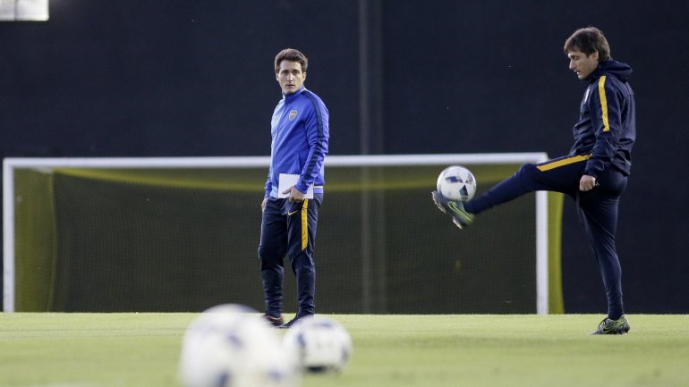Guillermo Barros Schelotto, feliz: Zuqui, Bou y Castellani se sumaron a los entrenamientos de Boca