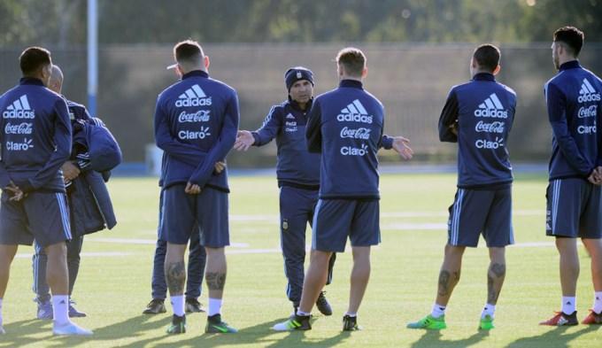 Sampaoli apuesta fuerte: muchos cambios y equipo súper ofensivo