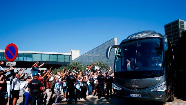 El seleccionado argentino ya entrena en Barcelona