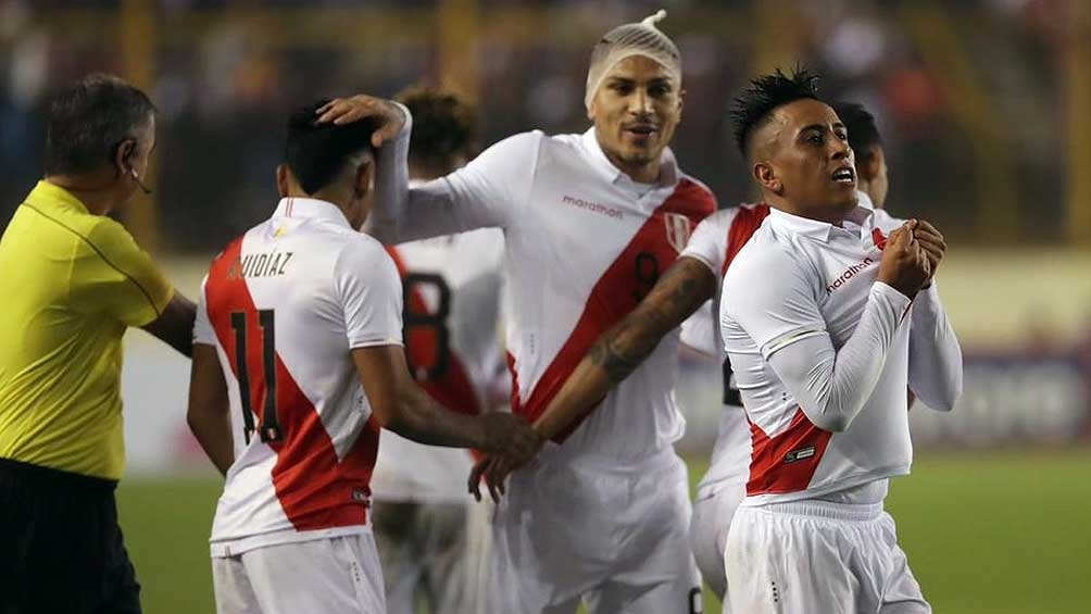 Perú, con Ricardo Gareca en el banco, enfrenta a Venezuela