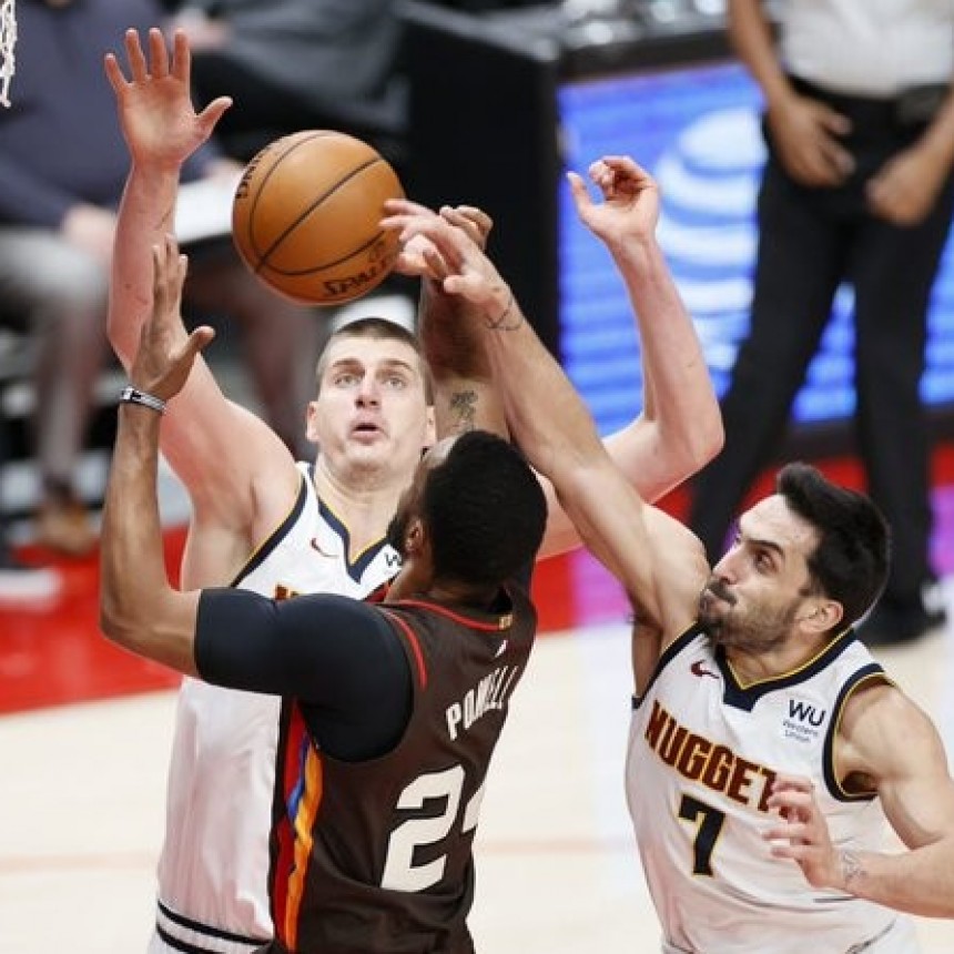 Los Nuggets de Campazzo y Jokic festejaron el pase a semifinales