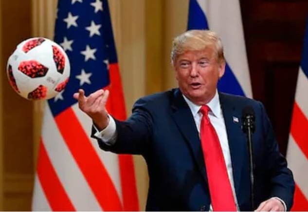 Miserable imagen nos espera: Trump entregando la Copa del Mundial y el mismo hombre a la misma hora asesinando civiles al otro lado del mundo