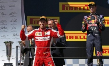 Vettel ganó en Hungría, Hamilton fue sexto y sigue líder