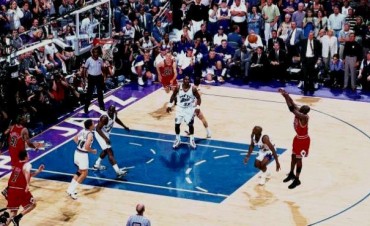 La &ldquo;&uacute;ltima canasta&rdquo; de Michael Jordan tiene como base 100.000 d&oacute;lares