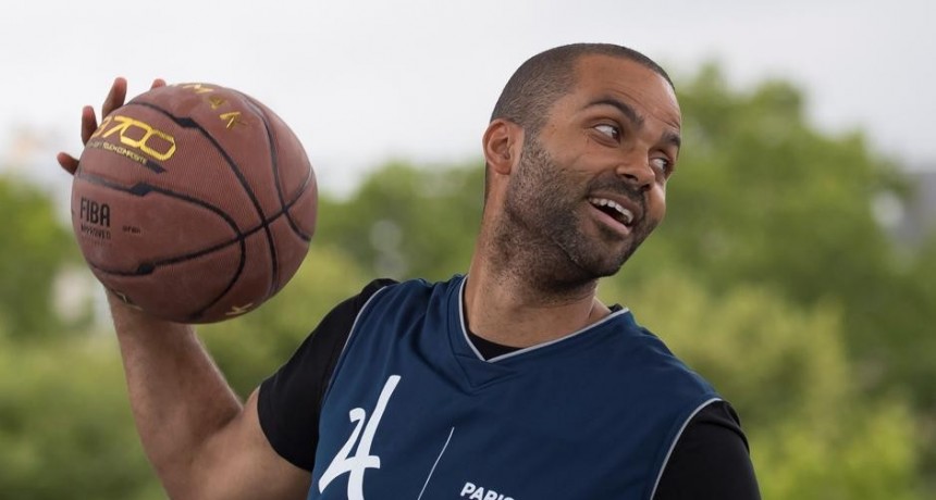 Tony Parker deja los Spurs y desembarca en los Charlotte Hornets