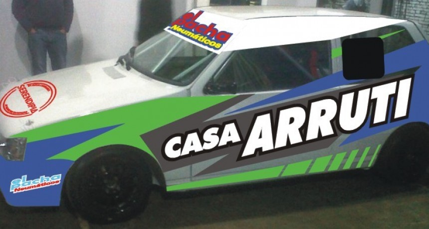 Pilotos saladillenses corren este domingo en el Turismo Pista