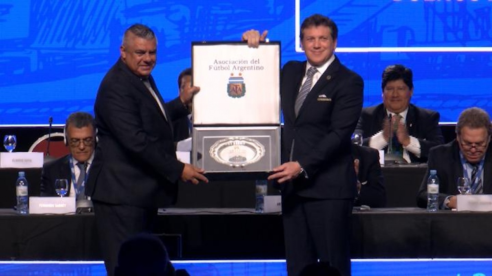 La Conmebol hechó a Claudio Tapia del Consejo de la FIFA