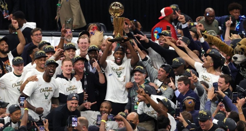 Basquet: ¡Milwaukee Bucks campeón de la NBA después de 50 años!