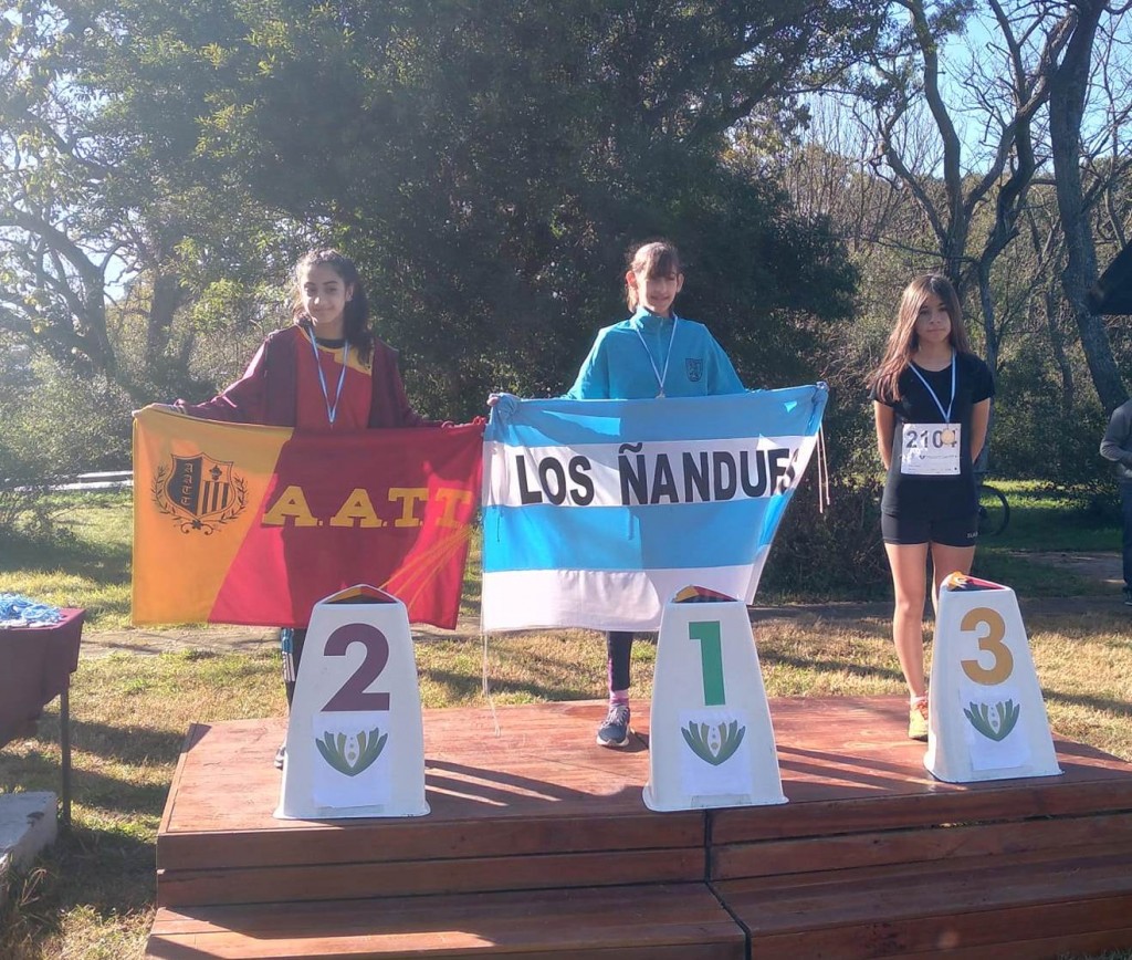 Atletismo: Fanny Perazzo tercera en la prueba de cross en Florencio Varela 