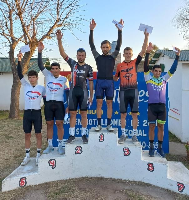 Ciclismo: Sebastián Tolosa se quedó con el Gran Premio Ciudad de Pehuajo 