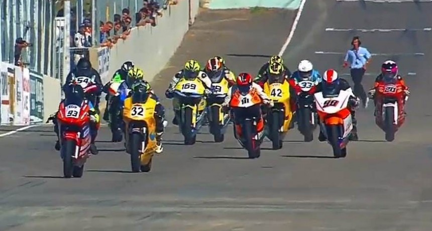 Superbike: Facundo Medina y Valentín Valor corren en el Villicum 