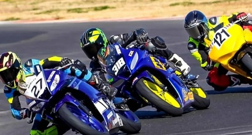 Superbike: Facundo Medina sigue sumando experiencia la Super Sport 300 