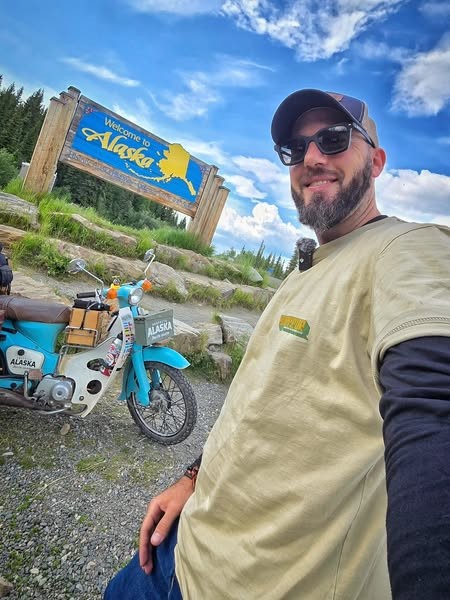 En moto: “Ahora sí lo puedo decir: sueño cumplido, llegamos a Alaska”