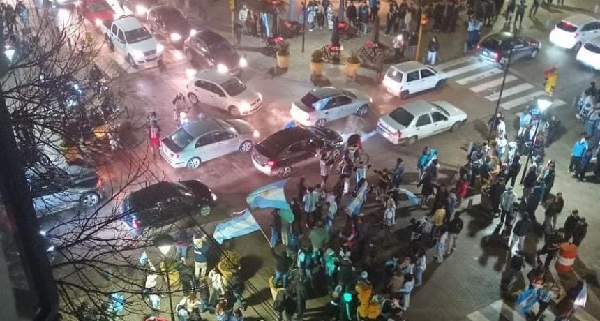 Gan&oacute; Argentina y se festeja en Saladillo