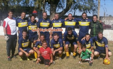 La final del Torneo de Veteranos se juega en Riestra