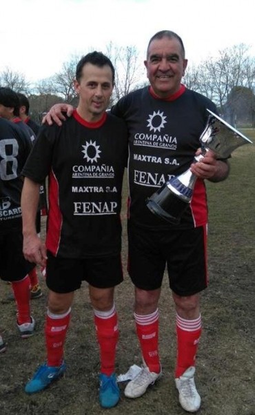 Defensores de la Chacarita campeón Apertura 2016