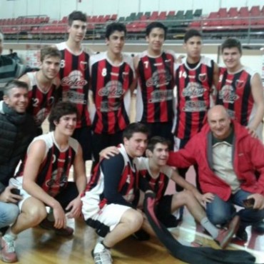 Colon de Chivilcoy clasificó a la siguiente fase con los sub17