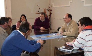 Salomón se reunió con integrantes de la comisión directiva del Club La Lola