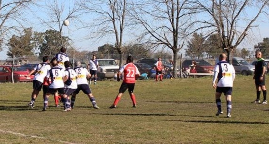 Veteranos jugaron la fecha en cancha de Álvarez de Toledo