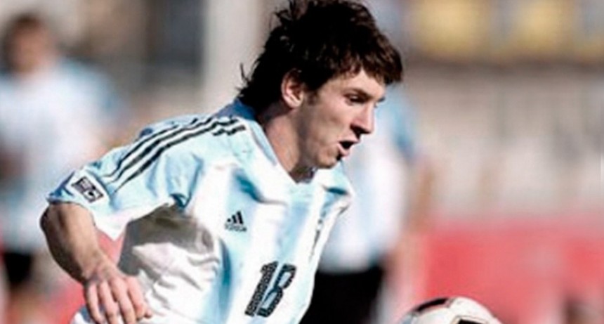 A 15 años del debut de Messi en el seleccionado mayor: ilusión, expulsión y desazón