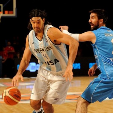 Argentina le gan&oacute; a Uruguay en el inicio de la segunda fase