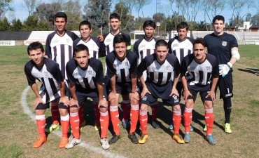 Huracán se quedó con la fase regular en primera y segunda división