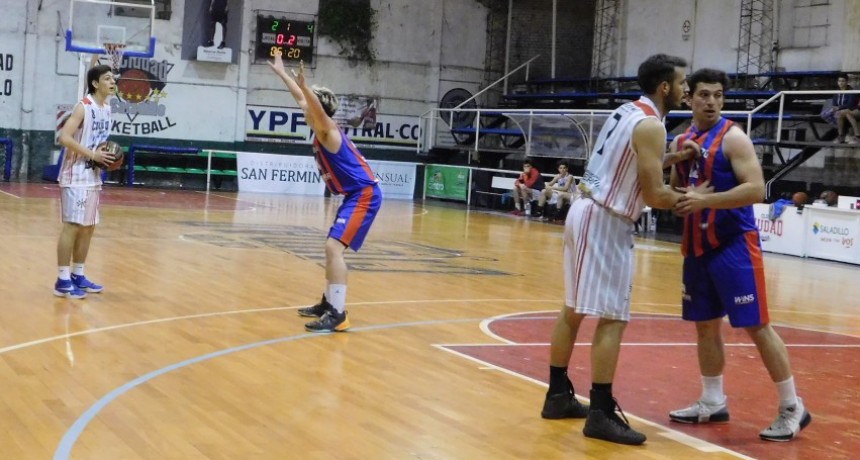 Importante triunfo de Ciudad buscando el “uno” en la tabla