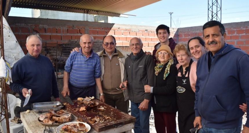Salomón almorzó con integrantes de ATESA