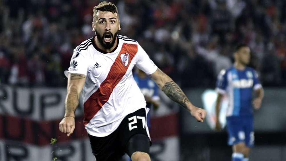 River busca un triunfo ante Huracán para mantenerse expectante