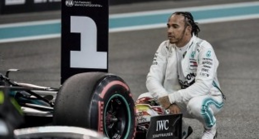 Lewis Hamilton denuncia una 