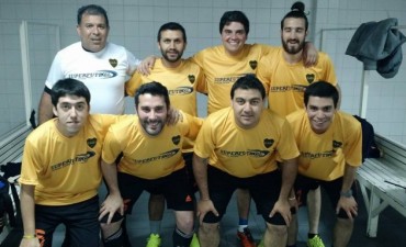 Integrantes de la Peña Boquense de Saladillo jugaron en la Bombonera