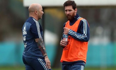 ¿No hubiera sido mejor ir a ver a los peruanos antes que a los nuestros?