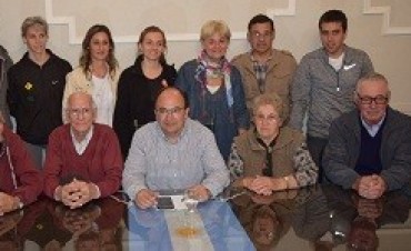 Salomón recibió a quienes obtuvieron medallas en Torneos Bonaerenses