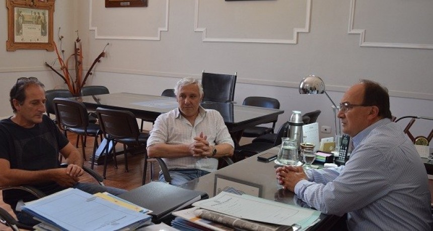 Directivos del Club Argentino conversaron con el Intendente Salomón