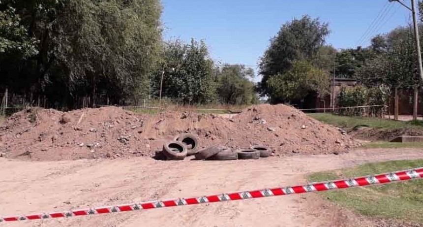 Levantan todos los controles fijos en los accesos a Lobos