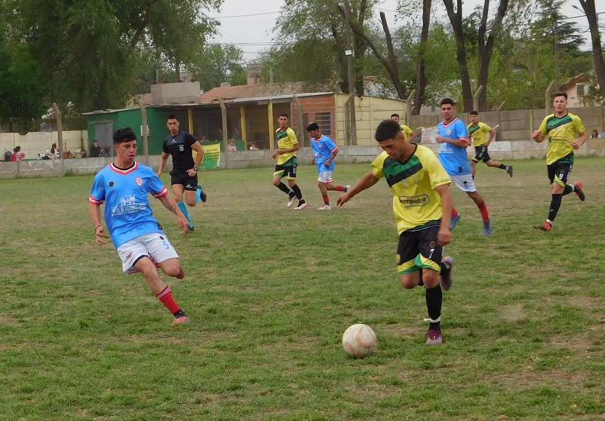 Fútbol: Resultados y Posiciones de la Novena Fecha