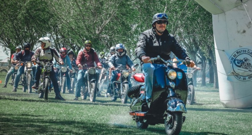 Lo festeja de la mejor manera: El Club de Motos Clásicas y Antiguas de Saladillo cumple su 5° Aniversario