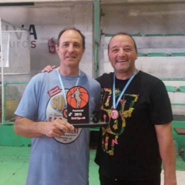 Selecci&oacute;n Maxi45 de la Asociaci&oacute;n de Chivilcoy jug&oacute; el Provincial en Olavarr&iacute;a