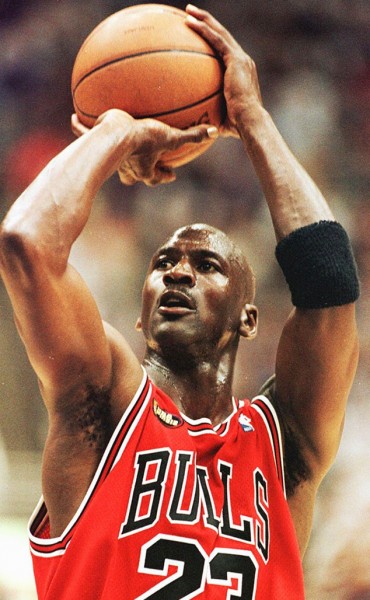 Michael Jordan y Abdul-Jabbar, condecorados por Obama
