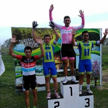 Victoria del saladillense Juan Manuel Manzor en Tapalque