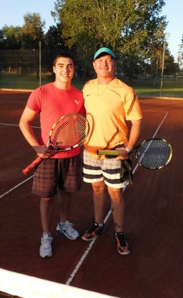 Se está llevando a cabo Torneo de Tenis en Saladillo
