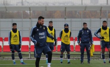 Primer entrenamiento de la Selección Argentina en Moscú