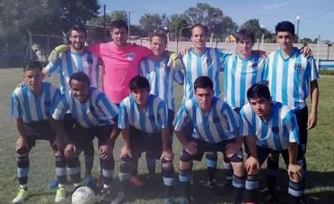 Apeadero y Defensores DC semifinalistas del Torneo de Primera 