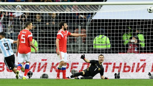 Ajustada victoria de Agentina frente a Rusia