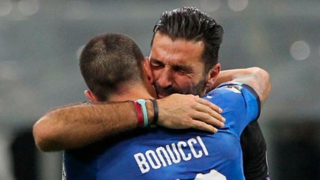 Maradona, triste por la ausencia de Italia en el Mundial