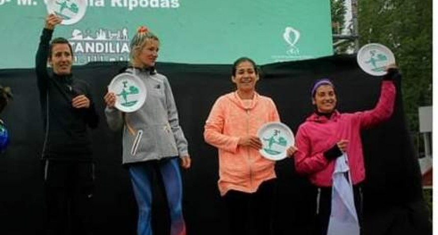 Buena carrera de Francisca Almirón en Tandil 