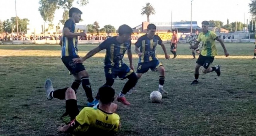 Fútbol: Oro Verde, Atucha, Huracán y Argentino en semifinales del Torneo Clausura