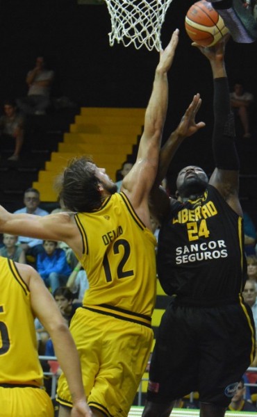 Obras es finalista del S&uacute;per Cuatro junto a Gimnasia Indalo